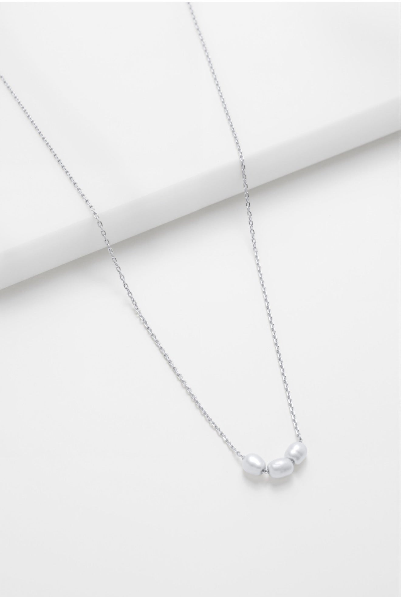 Mini Pearl Necklace - Silver