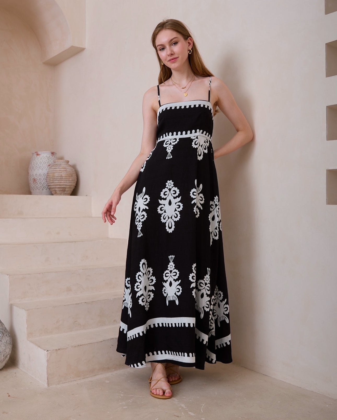 Tia Spaghetti strap Maxi Dress - Black