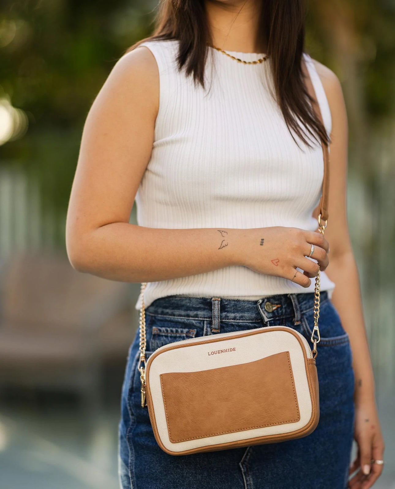 Jolene Canvas Crossbody Bag - Cream Camel | LOUENHIDE