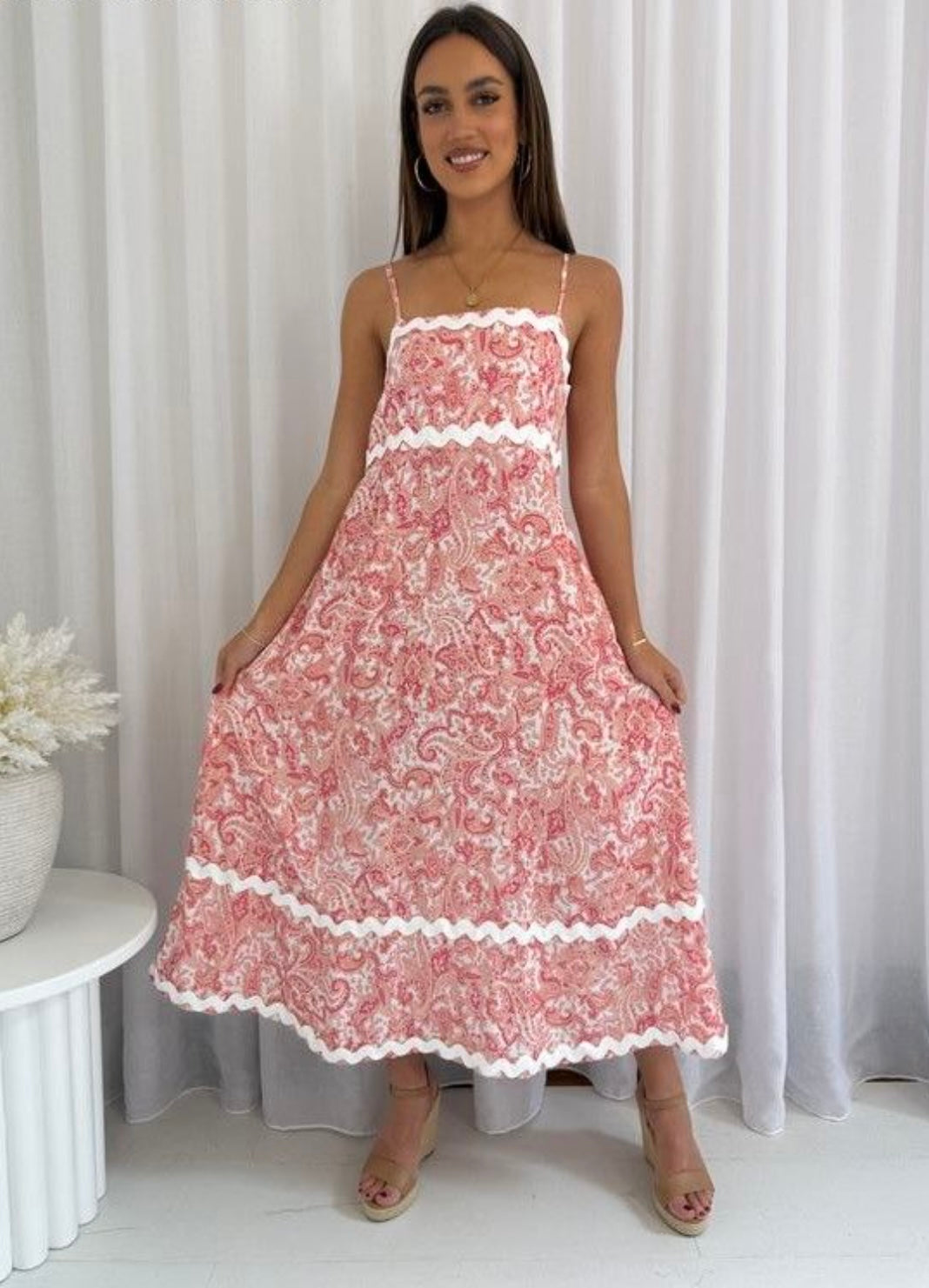 Eden Sleeveless RIC RAC Midi Dress - Red Paisley