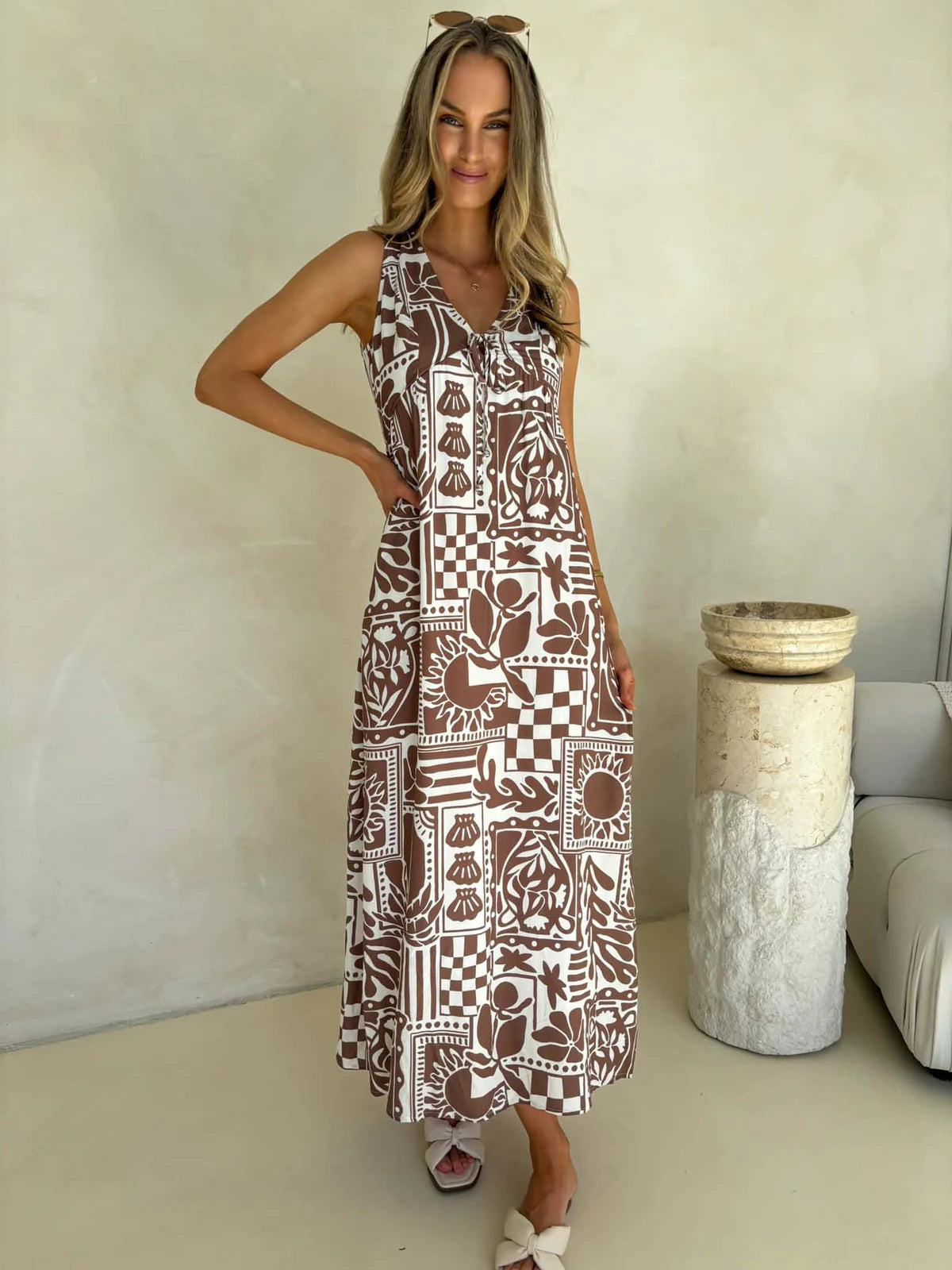 Peyton Sleeveless Maxi Dress Truffle Print