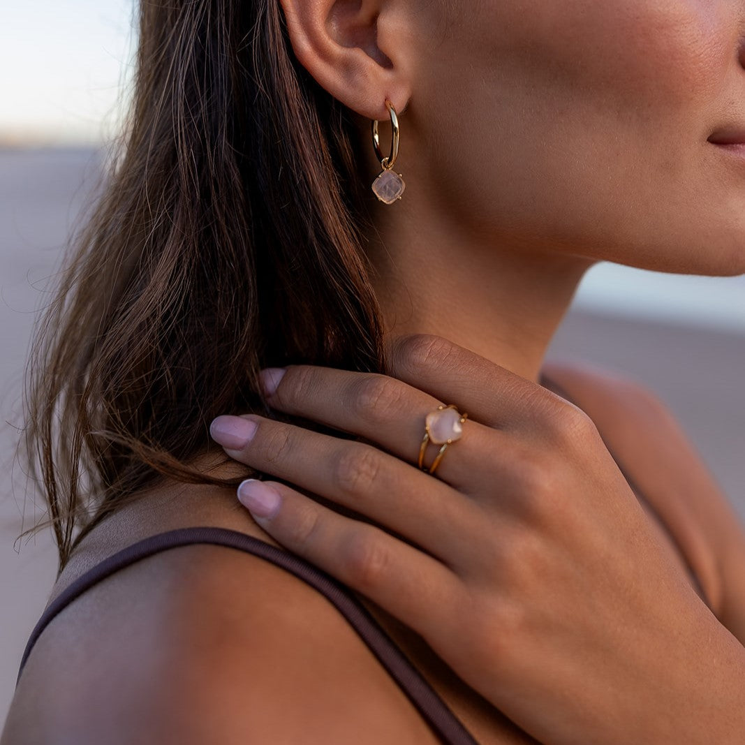 Calming Ring in Gold with Rose Quartz | LOVE LUNAMEI