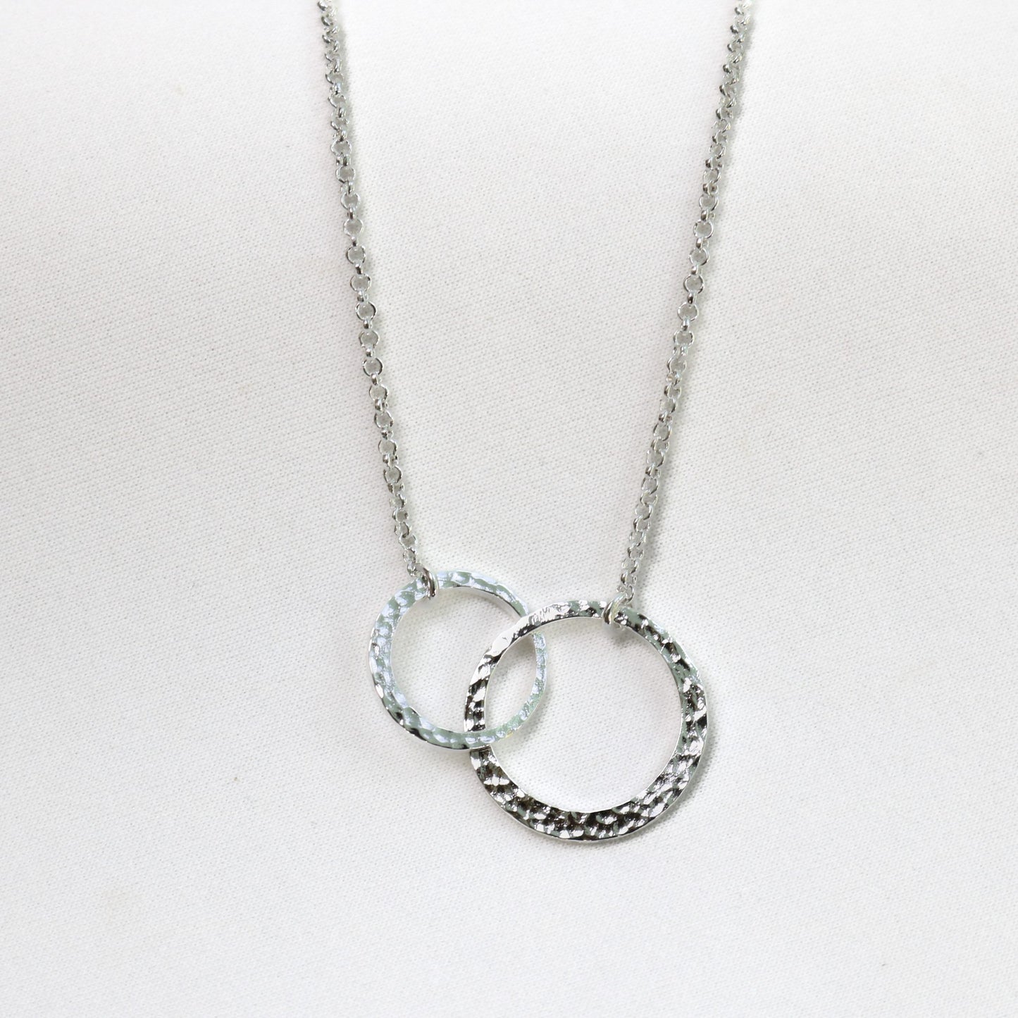 Devoted Necklace | LOVE LUNAMEI