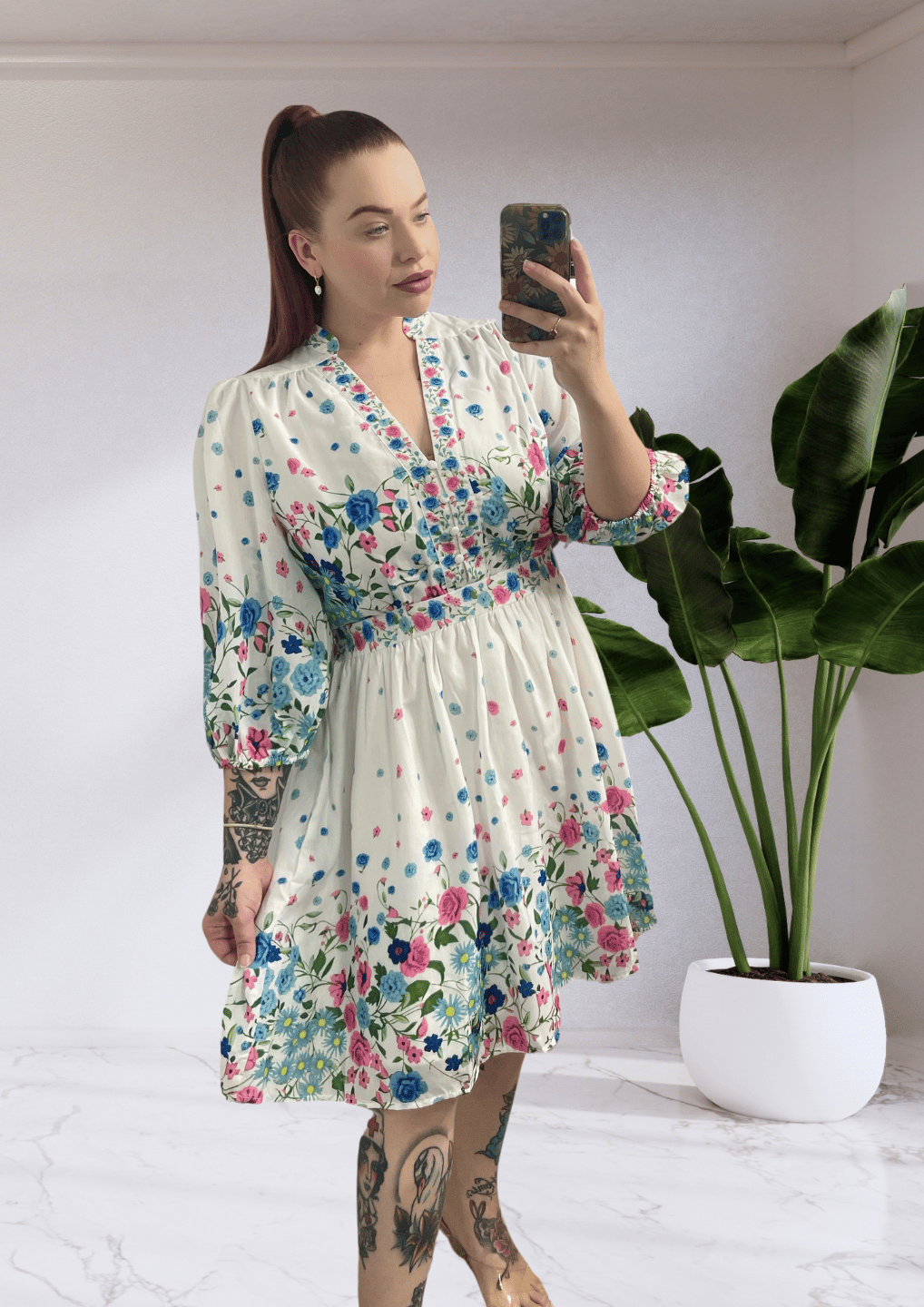Kara Short Sleeve Floral Mini Dress - White Blue