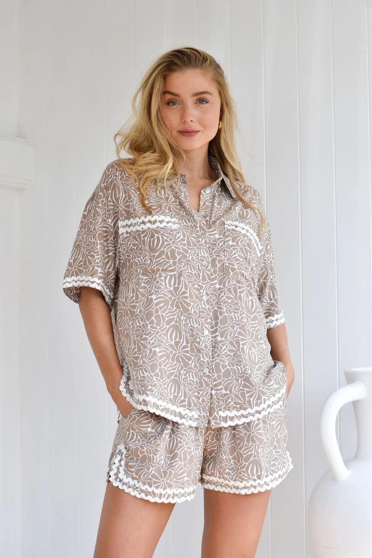 FIESTA MATCHING SHIRT TOP & SHORTS SET - BROWN