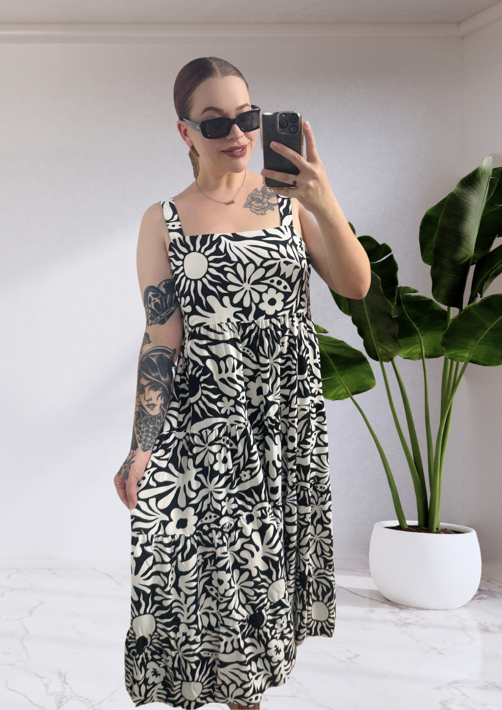 Zimi Wide Strap Maxi Dress - Black White