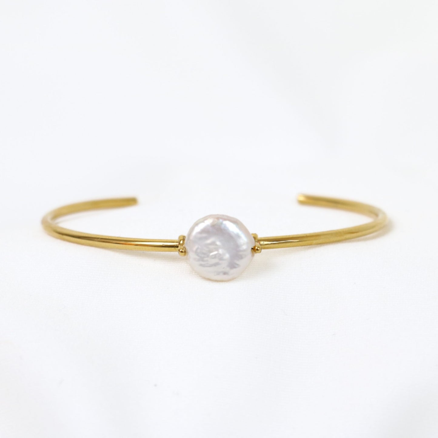 Perle Cuff in Gold | Love Lunamei