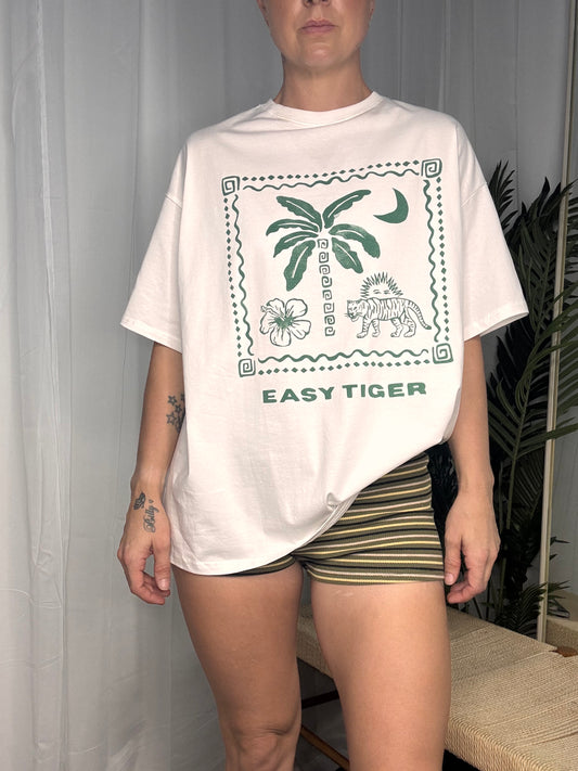 Erin Oversized Tee Shirt & Shorties set - Green Tiger | By Frankie