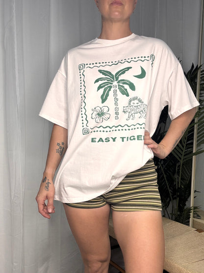 Erin Oversized Tee Shirt & Shorties set - Green Tiger