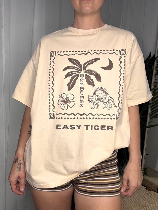 Erin Oversized Tee Shirt & Shorties set - Beige Tiger | By Frankie