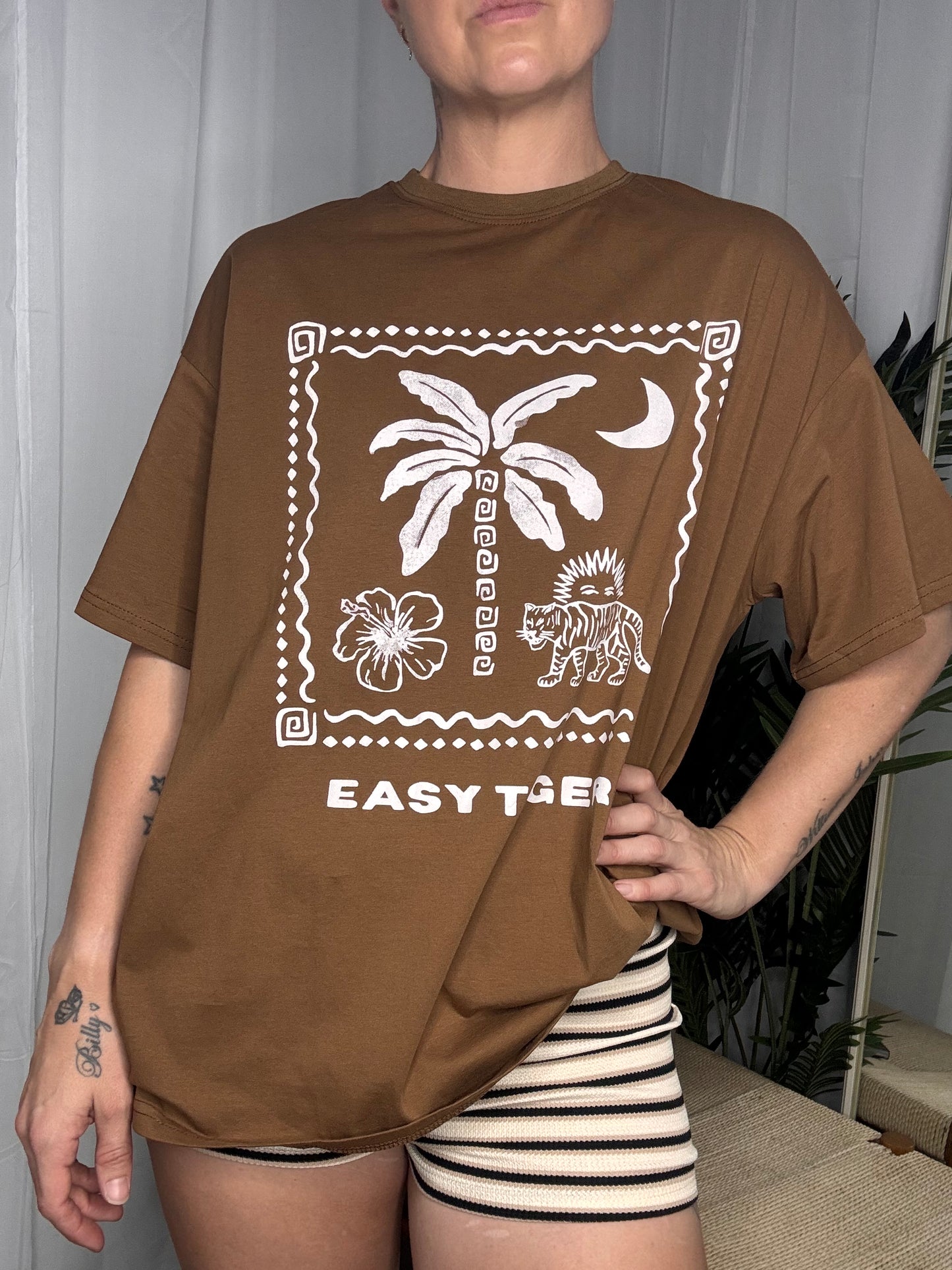 Erin Oversized Tee Shirt & Shorties set - Green Tiger | By Frankie