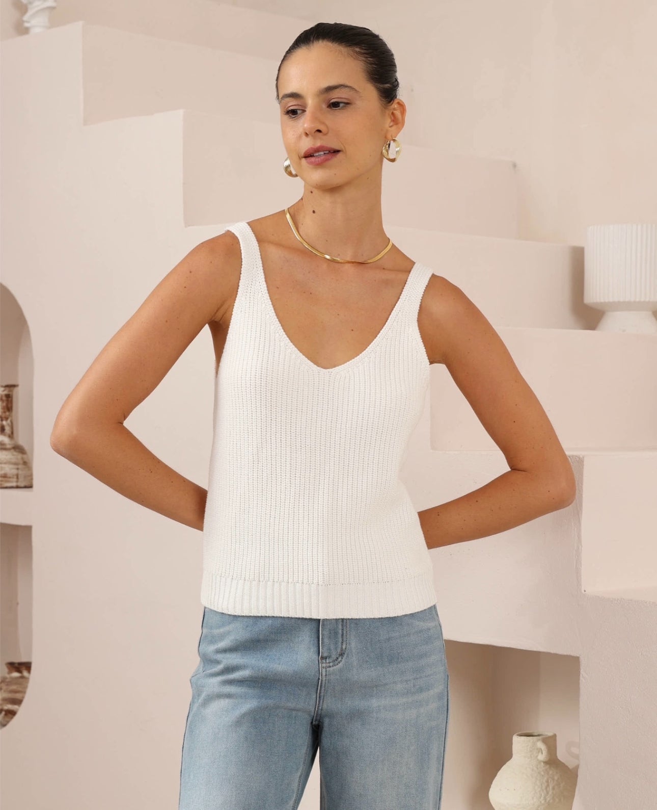 Cami V-Neck Knit Sleeveless Top - White