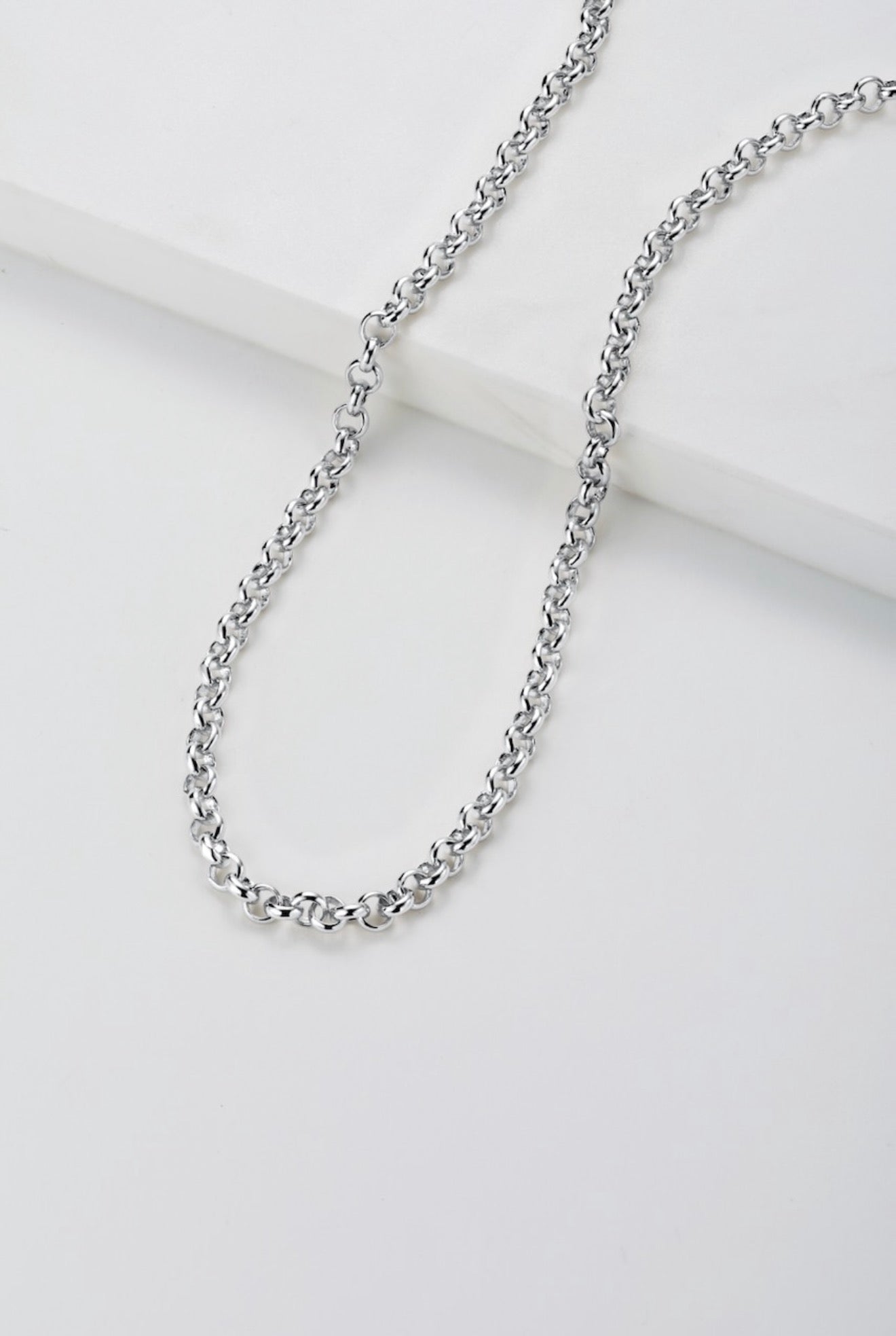 Evie Necklace