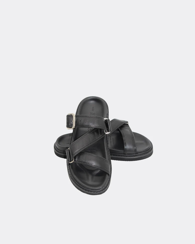 Maria Leather Slide Shoes - Black
