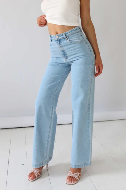 94 High & Wide Jean - Kendall Light Vintage Blue | ABRAND