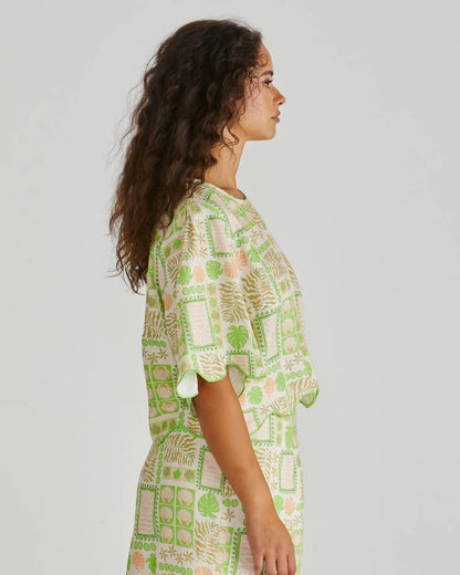 Emmett Cropped Scallop Top Shirt - Green Shell