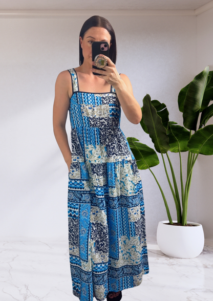 Isra Midi Dress - Blue Sea Meadow