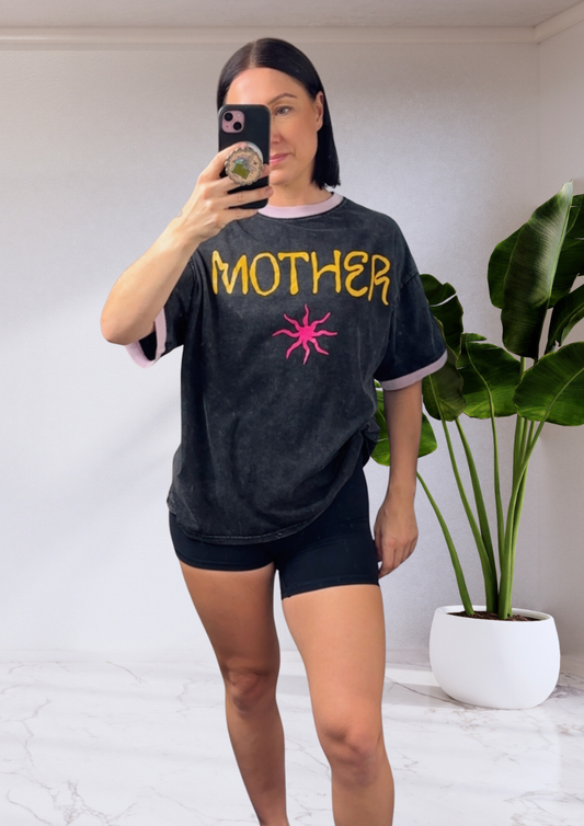 Mya Oversized Tee T-Shirt - Star Black Mother | By Frankie