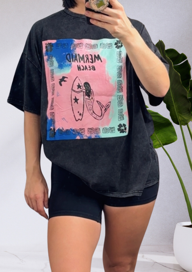 Mya Oversized T-Shirt - Black Mermaid Beach