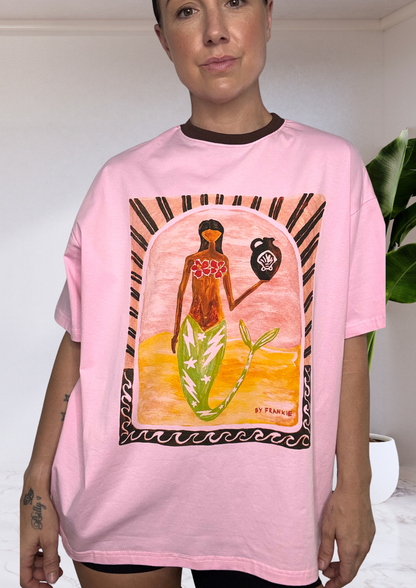 Mya Oversized Tee Pink Mermaid Vase
