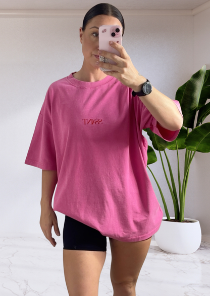NO VACANCY TEE - DARK PINK ACID WASH