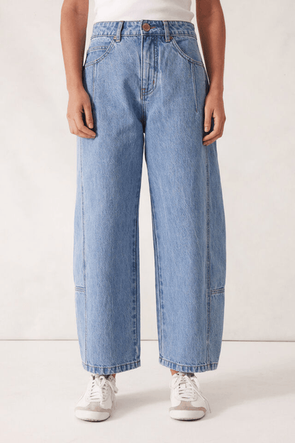 Demi Barrel Jean - Vintage Blue