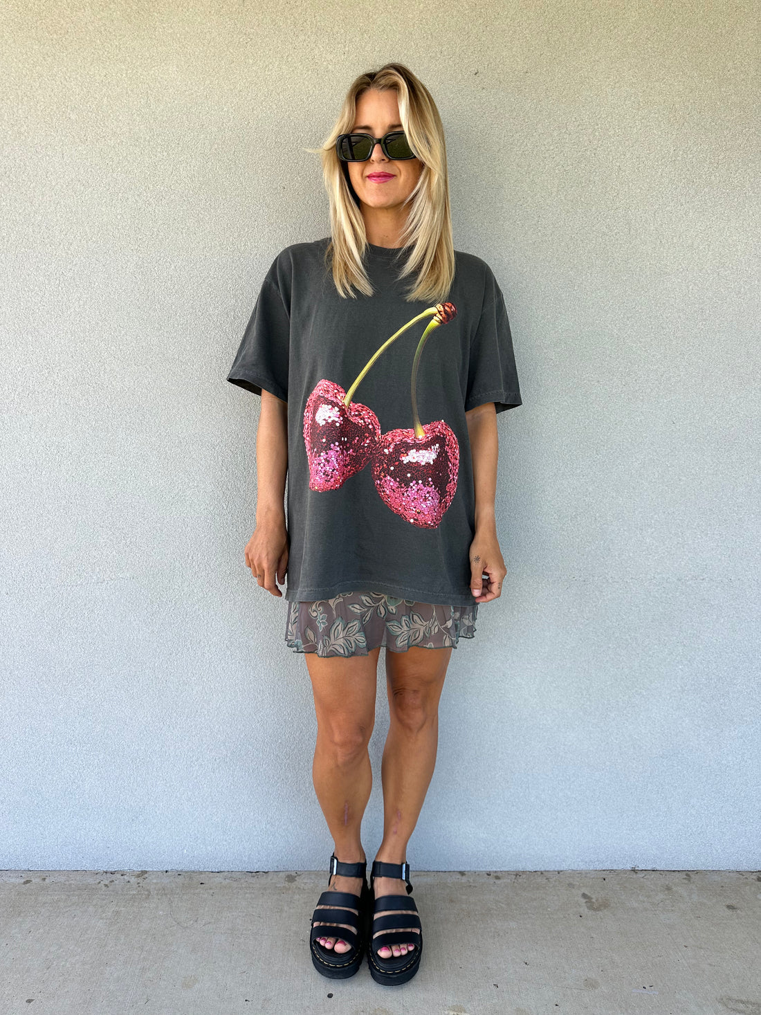 Disco Cherries Relaxed Tee T-Shirt - Pepper