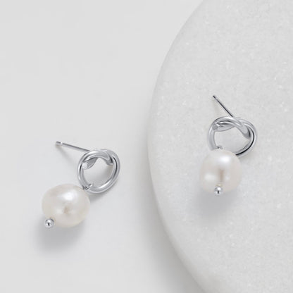 Alice Pearl Earring - Silver