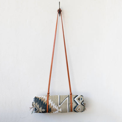 'Hey Jude' Woven Picnic Rug/Throw: Regular 130x160cm | HENDEER