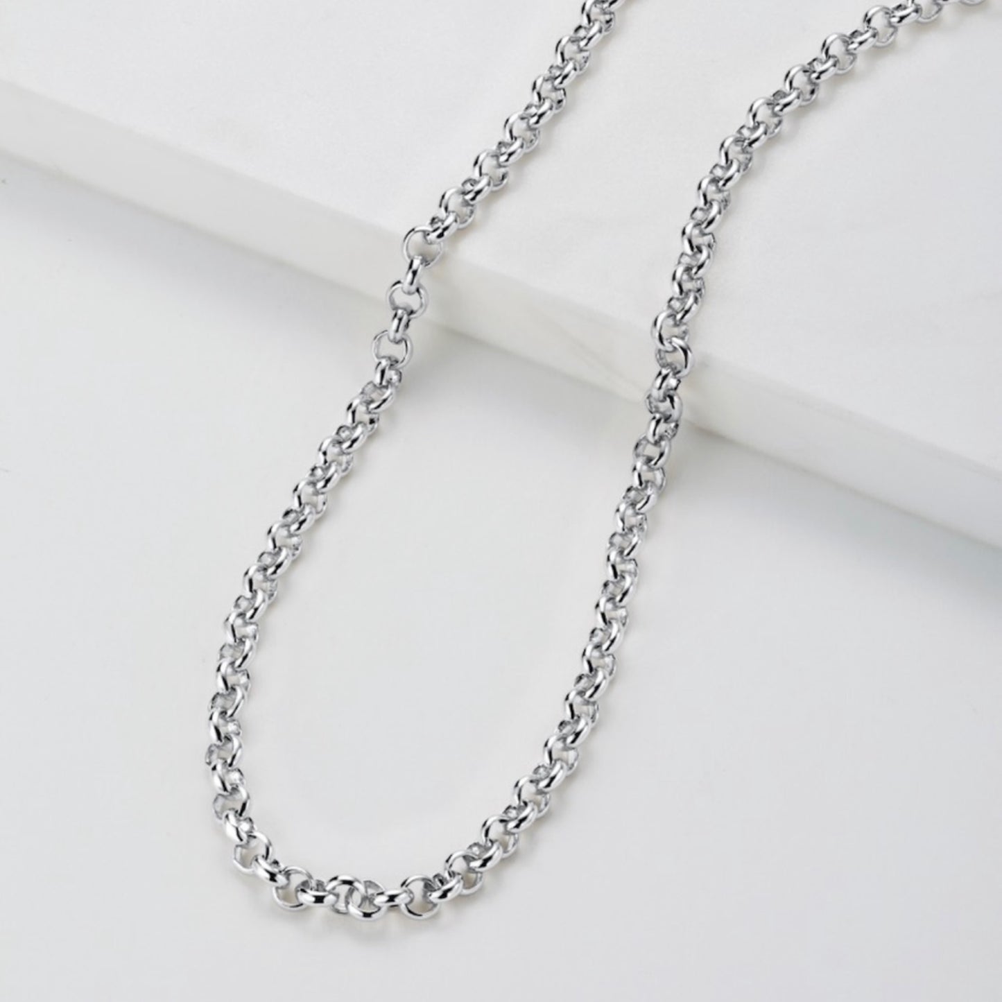 Evie Necklace