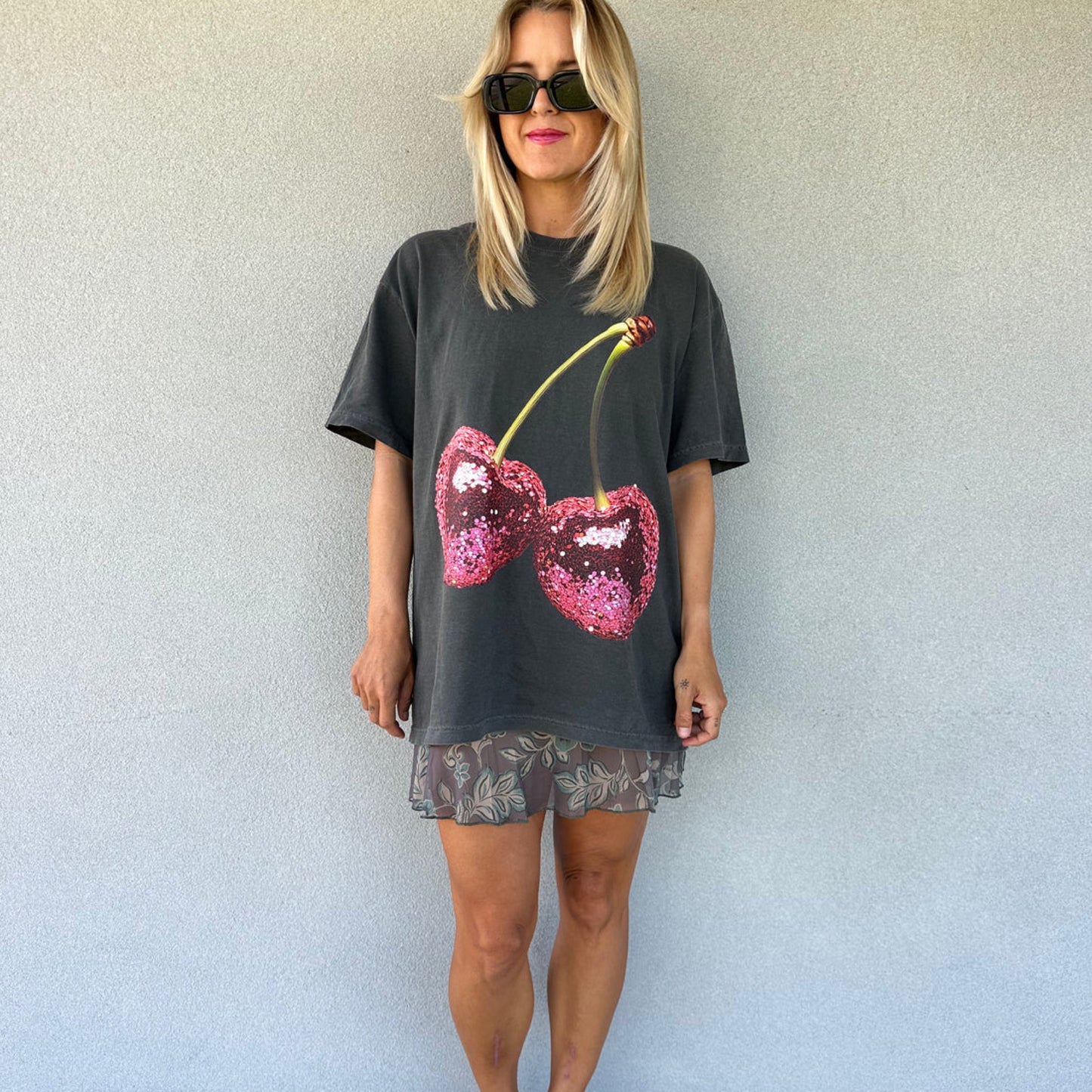 Disco Cherries Relaxed Tee T-Shirt - Pepper