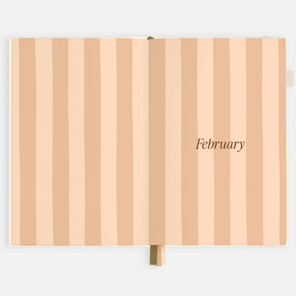 2026 Creme A5 Vertical Planner | Fox & Fallow