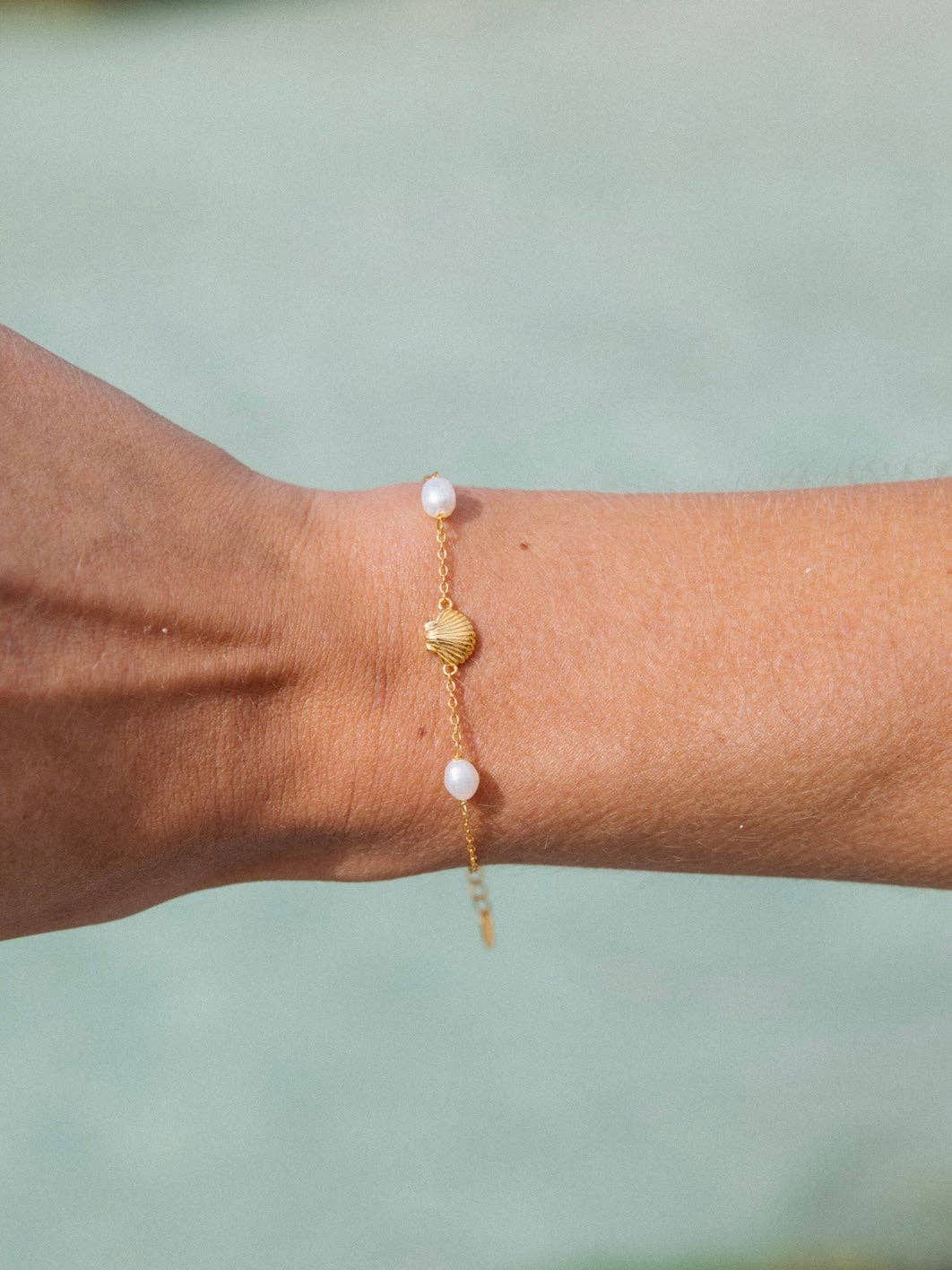 Paralia Palms Bracelet in 18k Gold | Malakai the Label