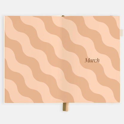 2026 Creme A5 Vertical Planner | Fox & Fallow