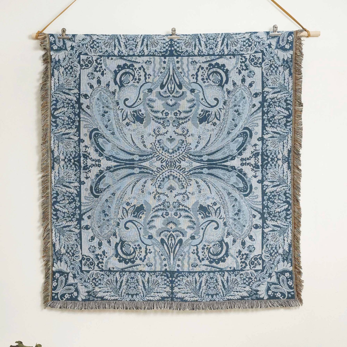‘Yesterday' Woven Picnic Rug/Throw: Regular 130x160cm | HENDEER