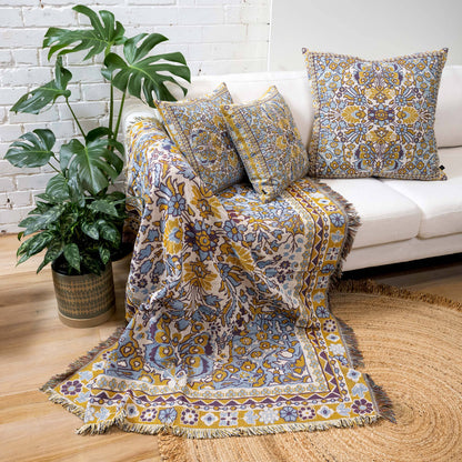 'Every Little Thing' Woven Picnic Rug/Throw: Large 170x200cm | HENDEER