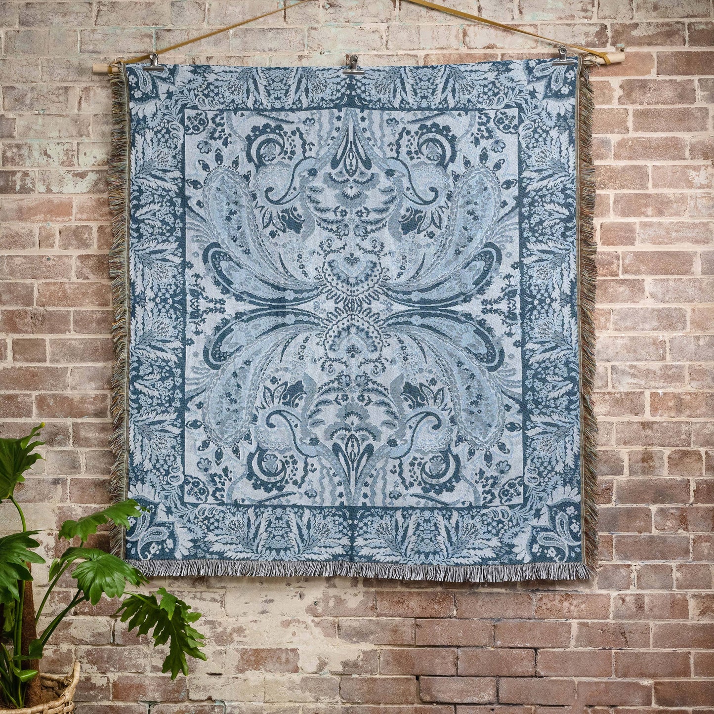 ‘Yesterday' Woven Picnic Rug/Throw: Regular 130x160cm | HENDEER