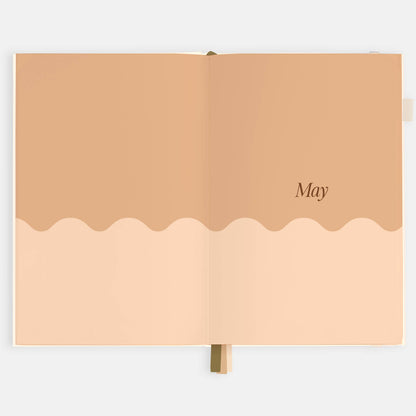 2026 Creme A5 Vertical Planner | Fox & Fallow