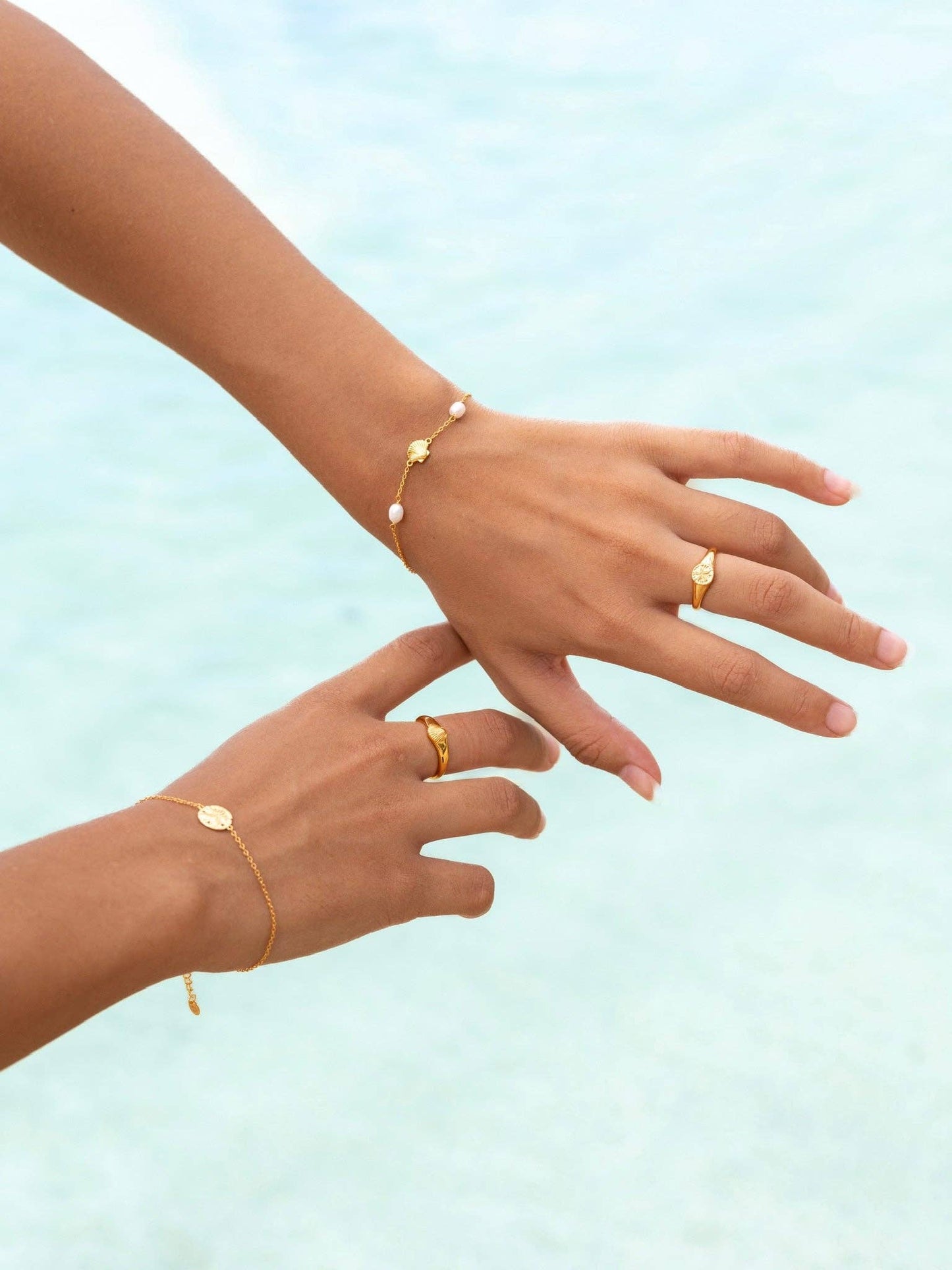 Paralia Palms Bracelet in 18k Gold | Malakai the Label