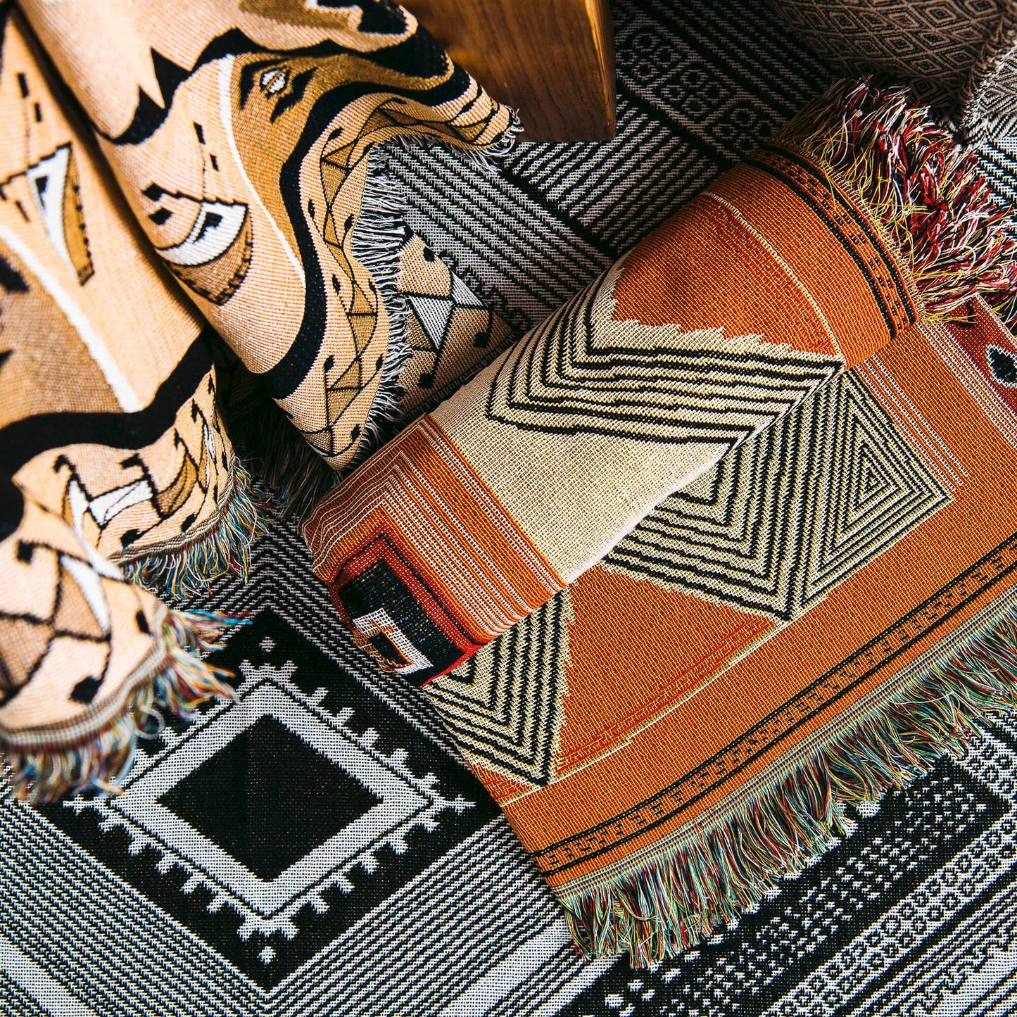 'Nowhere Man' Woven Picnic Rug/Throw: Large 170x200cm | HENDEER